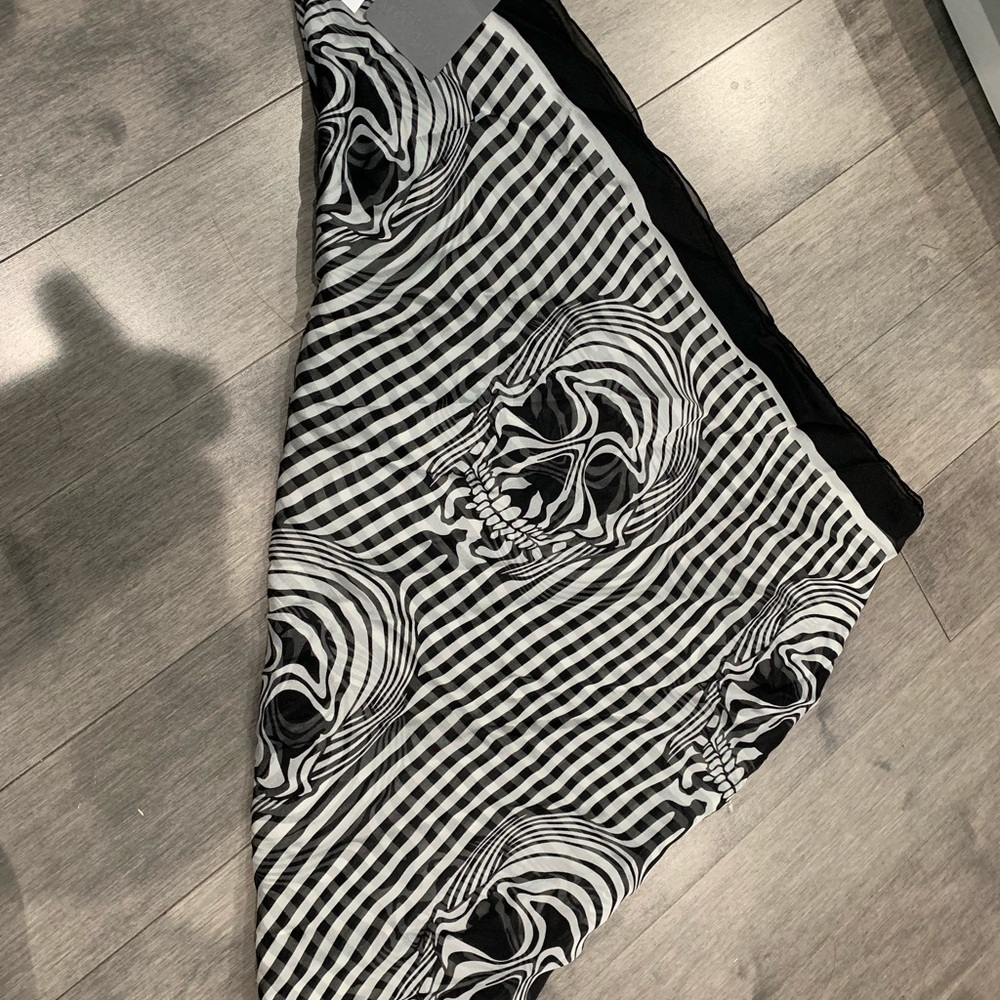 Alexander McQueen skull silk scarf